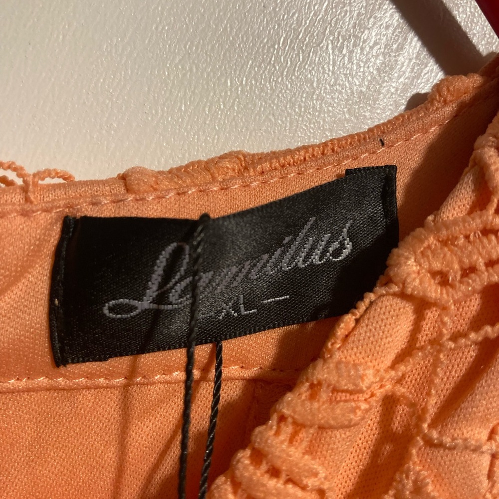 Lamilus Dress - Picture 8 of 8